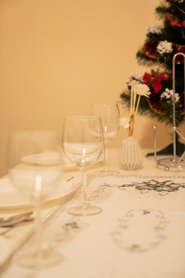 Helen Homestay Vaclavske Namesti プラハ エクステリア 写真